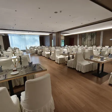 Zhuhai Hotel