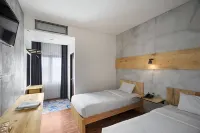 The Journey Hotel Hotels in Umbulharjo