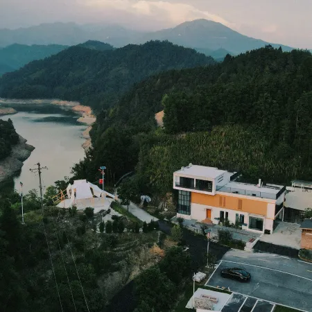 Magpie Homestay（Halal-friendly）