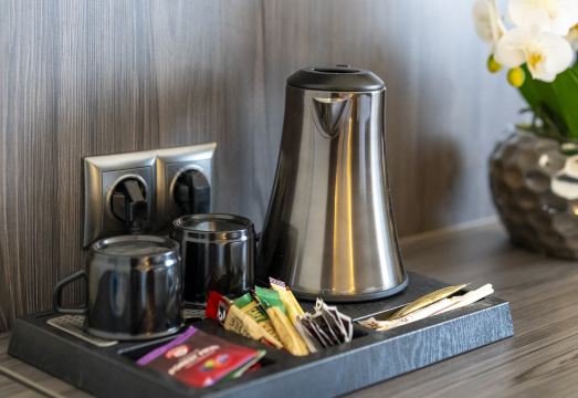 3. 플라자 호텔 부..