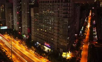Home Inn Selected (Xi'an High-tech Zone Greenland Pico Convention and Exhibition Center)