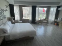 GreenTree Inn (Basu Ranwu Lake Scenic Area)