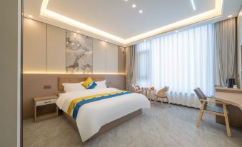 Beijing Yanxi Yuejing Hotel (Yanqi Lake Scenic Area Huairou North Station)