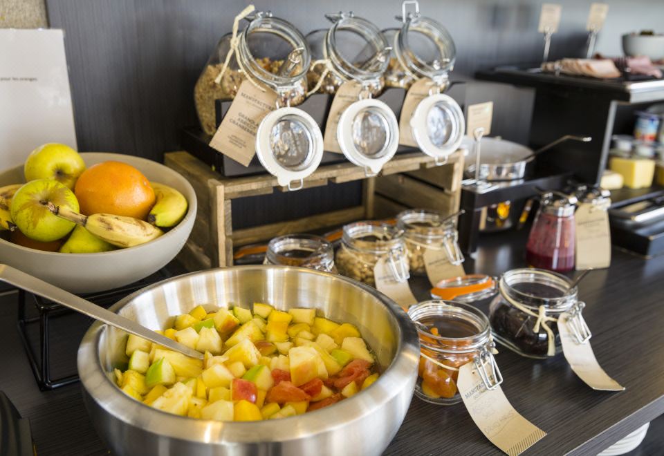 4. 아파트호텔 아다..