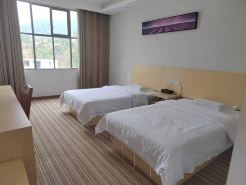 Benyuan Homestay (Libo Ice and Snow World Theme Park)