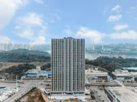 플래티넘 호텔 (8킬로미터 경전철역 지점) 바난구 호텔