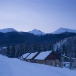 Forest and Elk Homestay Hotels near Baihaba