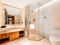 Triumphal Gate Holiday Hotel (Toketo No.1 Middle School) Hotels in Togtoh County