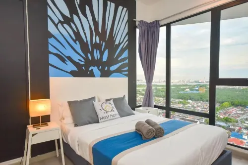 Midvalley Southkey Mosaic Suite by Nest Home