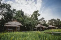 Sangkaew Phuthara - Bungalows