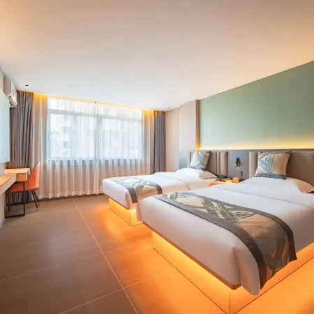 Haiyue L Hotel (Gongbei Pedestrian Street, Gongbei Port Branch)