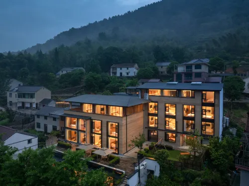 Tonglu·Confucian Academy, Xiaomanli·Mountain Forest Oxygen Bar, Vacation (Old Bell Line Store)