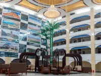 Huanghe Yiyuan International Hotel Hotéis em Condado de Guide