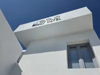 タタキ ファミリー ホテル Santorini Airport Shuttle Express周辺のホテル