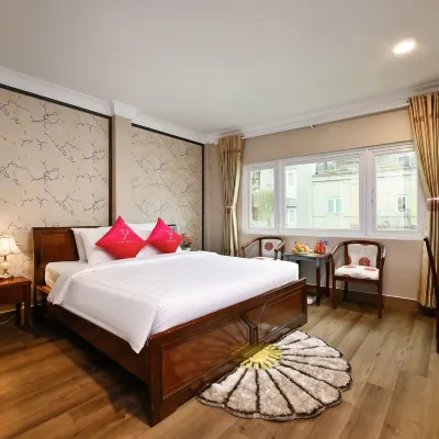 Pink Boutique Ben Thanh Hotel Hotel dekat Istana Merdeka