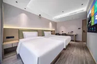 Lefe Bank Hotel Hotels in Yiwu