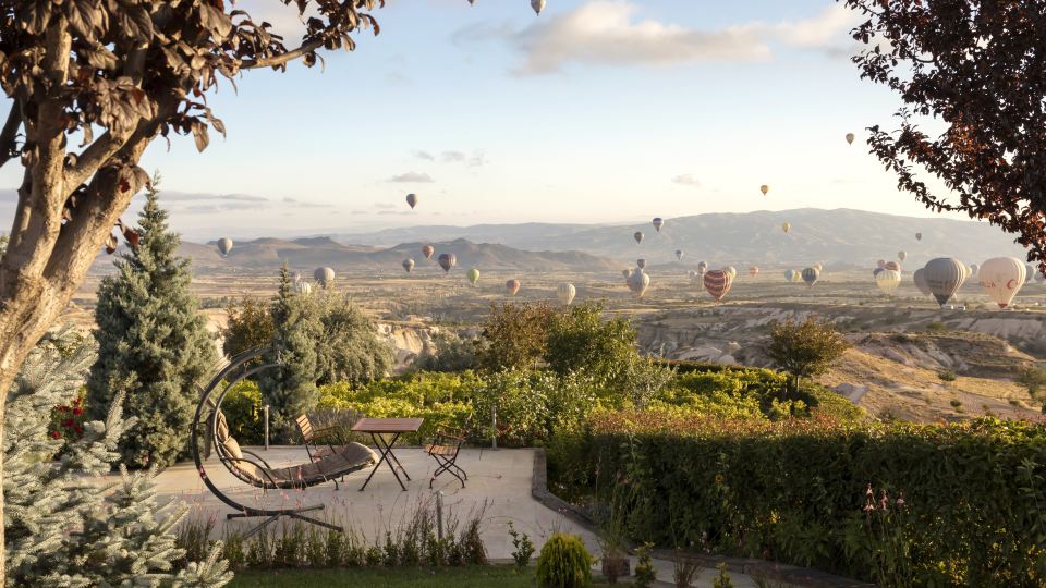 Ariana Sustainable Luxury Lodge