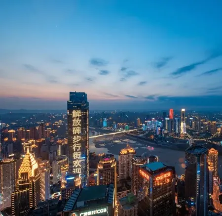 The Move River View Hotel (Chongqing Jiefangbei Hongyadong)