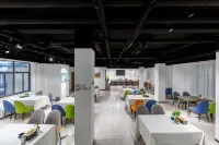 โรงแรมเซียงซาน - พร้อมอาหารเช้า
