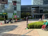 Xiaoxiang Mama Scenic Apartment (Dalian Railway Station Zhongshan Square) Hotel in zona Mori Building
