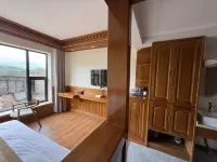 Zoige Langmu Yangqingcang Homestay Hotels near Gandansaichi Temple