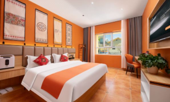 Aral's Star Hotel