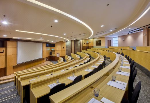 1. 서밋 리지 타가..