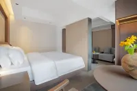 첸먀오 이쥐 호텔 (시장 첸후 먀오 빌리지 북문)