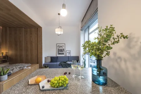 base-YUPING Serviced Apartment Отели рядом с достопримечательностью «Shanghai Normal University Stadium (Xuezheng Road)»