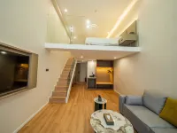 Boton International Apartment (Yangjiang City Government Service Center Yuanyang Lake Park Branch) فنادق في يانغ جيانغ