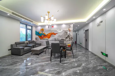 Jingxian Wangtange Homestay (Taohuatan Scenic Area Store)