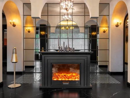 WuYuan·LaMaisonWeizuoxihe Designer Hotel Отели рядом с достопримечательностью «Minsu Fengqing Street»