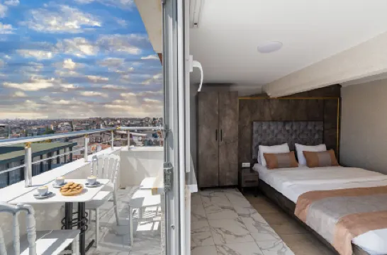 Taksim Brand Suite Отели рядом с достопримечательностью «Топкапы»