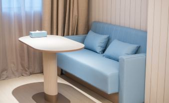 Hanting Hotel (Huizhou Ganghui Shopping Center Maidi Branch)