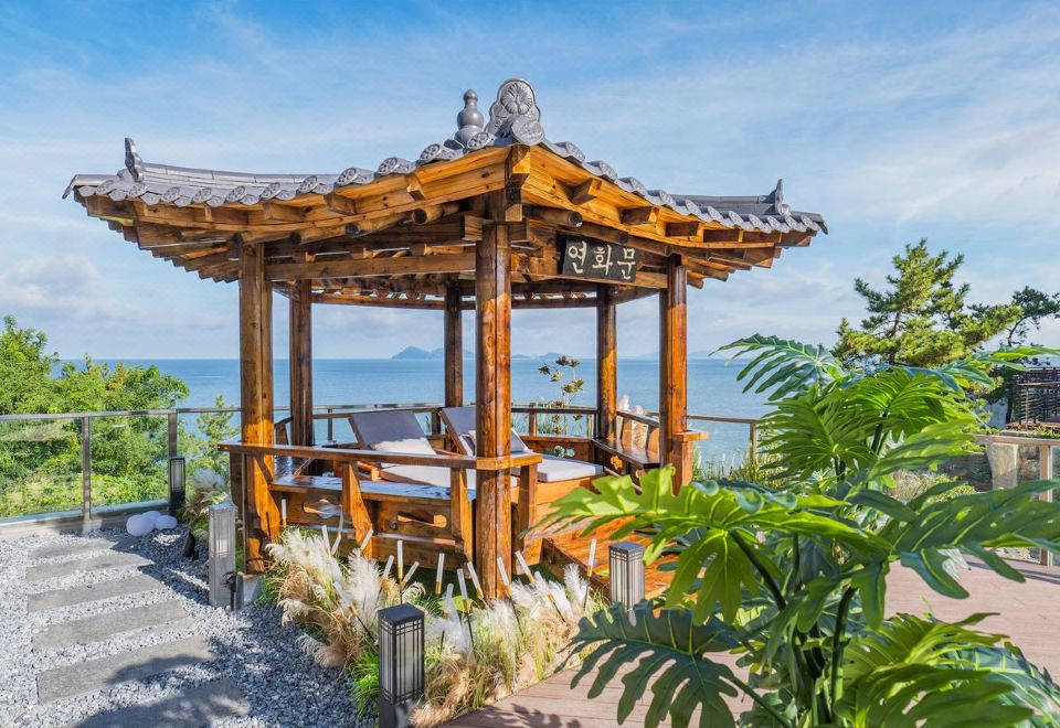 연화문호텔 변산점 깔끔한 객실 인테리어