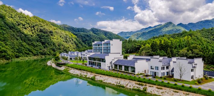 Shitai Qingsi Kangyuan Resort Hotel Ξενοδοχεία στην πόλη Σιτάι