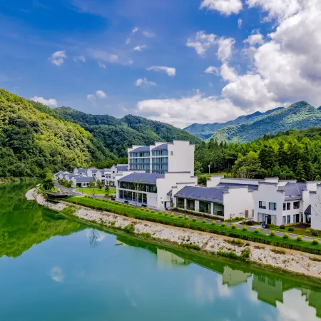Shitai Qingsi Kangyuan Resort Hotel