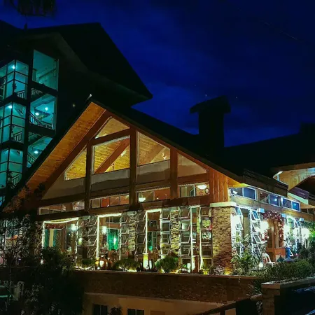 Ridgewood Hotel Baguio near The Mansion