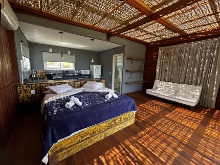 Casas de Vidro - Hospedar com Propósito Отели рядом с достопримечательностью «Lagoinha do Leste»