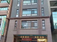 Yilan Luodong Yours B&B Hotels in Yilan