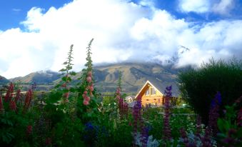 Hewu Nova Cabin (Old Village, Beautiful Peak Station, Hewu Bridge Store)