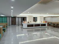 Boyuan Hotel (Lanzhou Old Street West Railway Station)