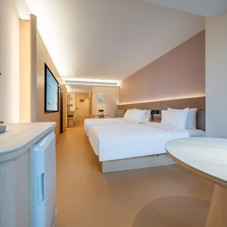 JI Hotel (Beijing Zhongguancun Haidian Huangzhuang Subway Station) Отели рядом с достопримечательностью «Хайдянь»