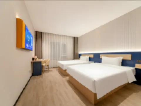 7 Days Hotel (Jinan Linkong Subway Station Yaoqiang International Airport) Hotel di Jinan