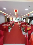 Fuping Xiangsheng Business Hotel