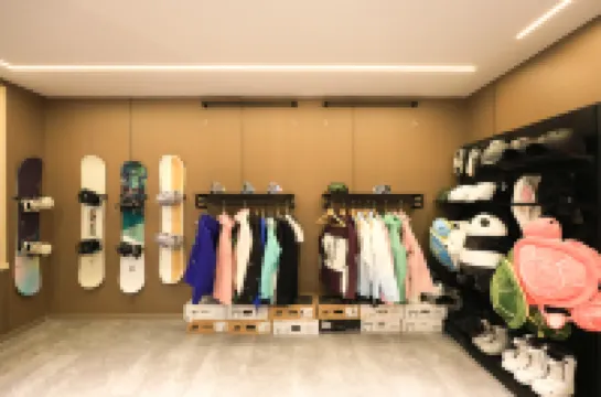 Romantic Snow Hut Hotels in Yongji