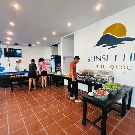 Sunset Hill Resort Phu Quoc Отели рядом с достопримечательностью «Лонг-Бич»