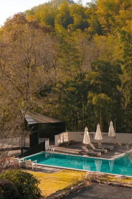 Nook Nook Hotels near Jiangnan Tianchi