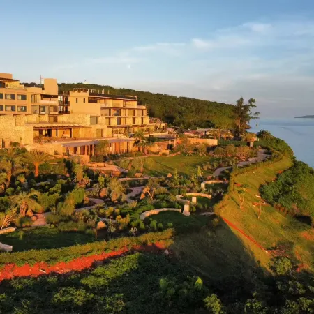 Found Land Whale Cliff Resort