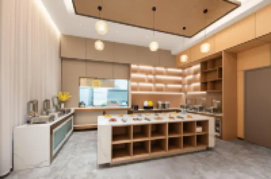 Anlu Shiyun Jinxuan Hotel (Anlu Bus Terminal)